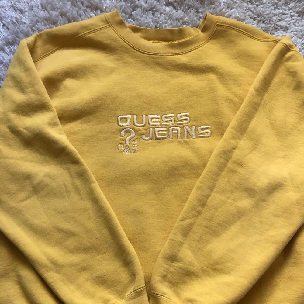 Vintage Guess sweatshirt!